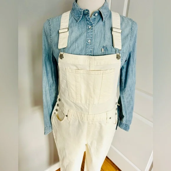 Universal Thread Off White Denim Overalls Women’s Size 10 - Picture 3 of 10